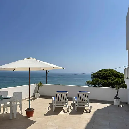 Casa Da Em A 50 Metros Da