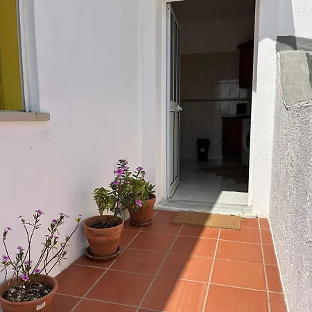 Casa Da Em A 50 Metros Da Дом отдыха *